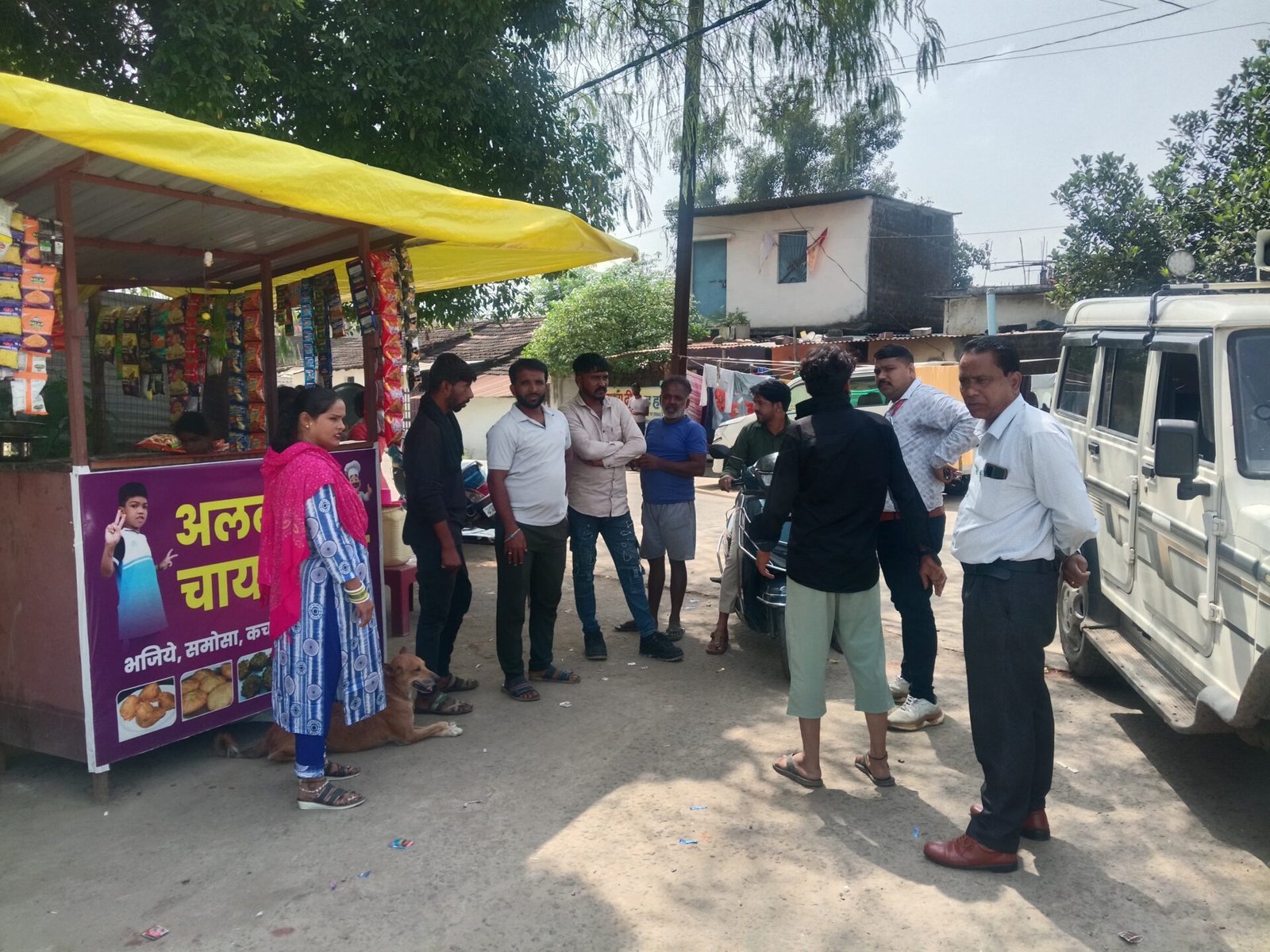 Encroachments are being strictly removed by the municipality in the city.